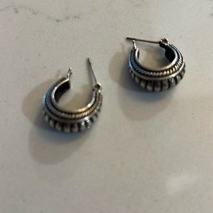 Silver braid earrings
